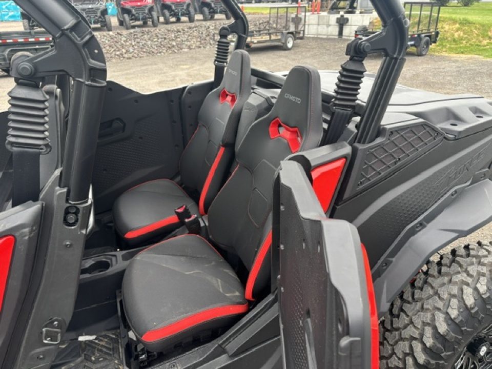 New 2026 CFMOTO ZFORCE 950 SPORT-4 CREW Side by Side * WHEEL AND TIRE PACKAGE * CLUTCH KIT * FRONT POLY HALF WINDSHIELD *(Sport)