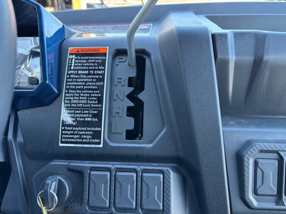 New 2026 CFMOTO UFORCE 1000XL - CREW BENCH SEAT * FRONT BUMPER * REAR BUMPER * FRONT POLY WINDSHIELD * REAR POLY WINDSHIELD *Utility Side-by-Side (UTV)