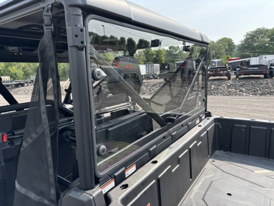 New 2026 CFMOTO UFORCE 1000XL - CREW BENCH SEAT * FRONT BUMPER * REAR BUMPER * FRONT POLY WINDSHIELD * REAR POLY WINDSHIELD *Utility Side-by-Side (UTV)