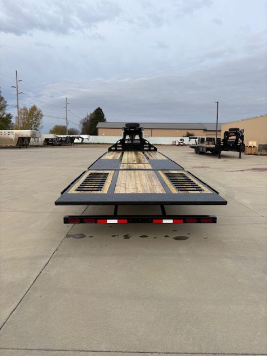 New 2026 Midsota 32ft Flatbed 25900 GVWR