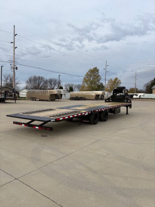 New 2026 Midsota 32ft Flatbed 25900 GVWR