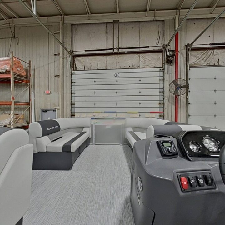 New 2026 Bennington 20 S Cruise Pontoon Boat