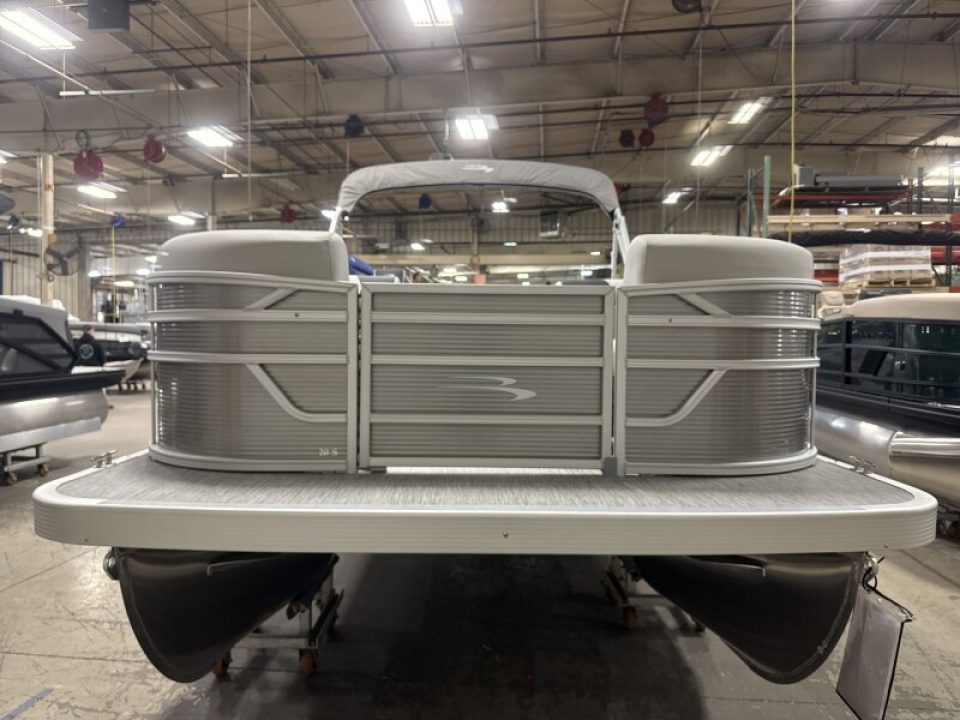 New 2026 Bennington 20 S Cruise Pontoon Boat