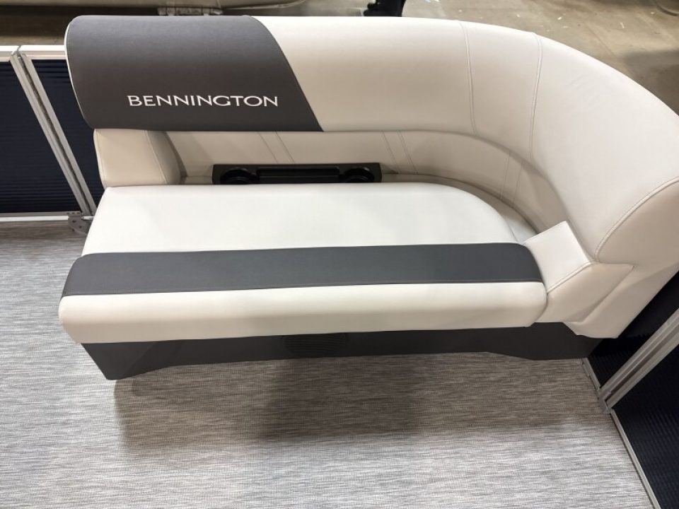 New 2026 Bennington 20 S Cruise Pontoon Boat