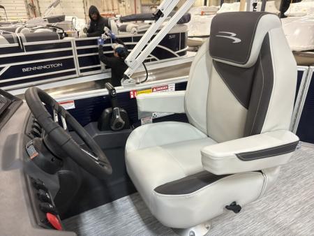 New 2026 Bennington 20 S Cruise Pontoon Boat