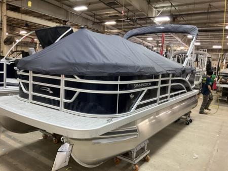 New 2026 Bennington 20 S Cruise Pontoon Boat