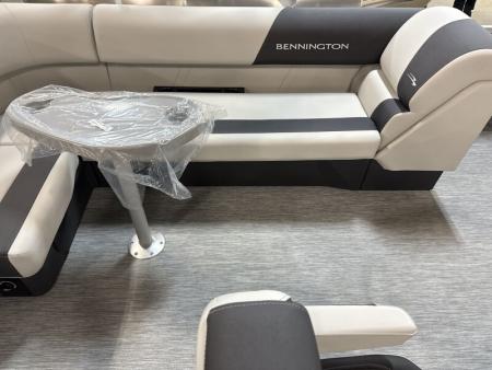 New 2026 Bennington 20 S Cruise Pontoon Boat