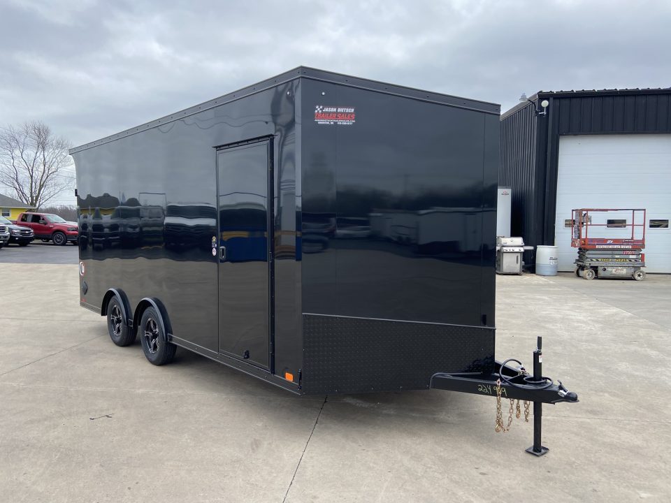 New United UJ-8.5X18 Enclosed Trailer
