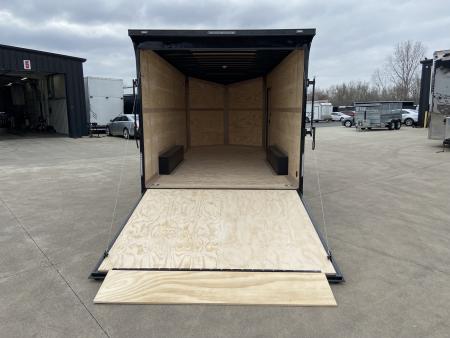 New United UJ-8.5X18 Enclosed Trailer
