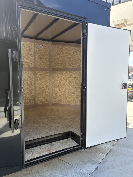 New 2026 Stealth 8.5x18 Titan Enclosed Cargo / Enclosed Trailer