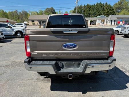 Used 2018 Ford F-250 Lariat Truck