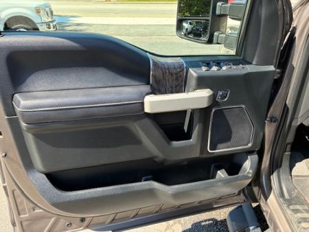 Used 2018 Ford F-250 Lariat Truck