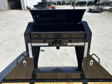 New 2026 Diamond C FMAX212 Gooseneck, Hydraulic Dovetail (35ft-23ftDeck+12ftDovetail) 17.5Tires