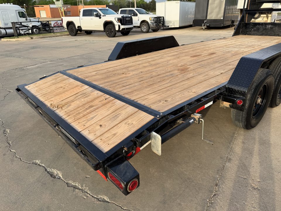 Used #327967 2024 LOAD TRAIL GC 22 X 83 TANDEM AXLE 14K GOOSENECK EQUIPMENT HAULER W/ SLIDE IN RAMPS
