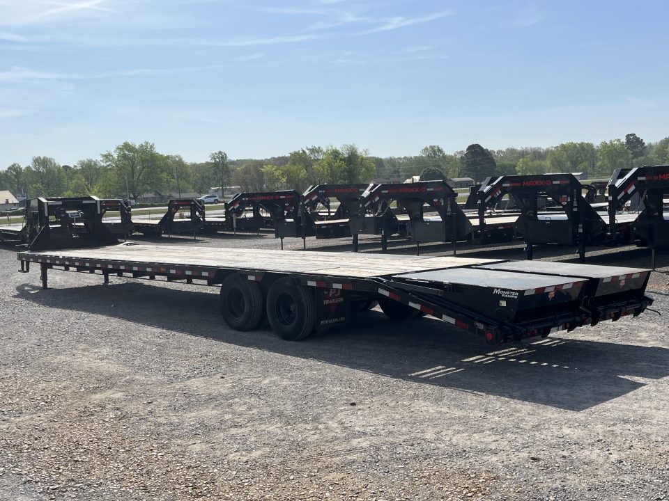 Used 2022 PJ Trailers 102"X40' 25k GVWR Gooseneck Flatbed Trailer