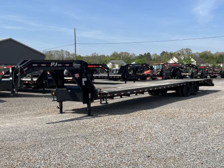 Used 2022 PJ Trailers 102"X40' 25k GVWR Gooseneck Flatbed Trailer