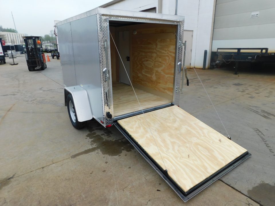 New 2026 Arising 5X8 2990 GVWR Ramp Door Cargo / Enclosed Trailer