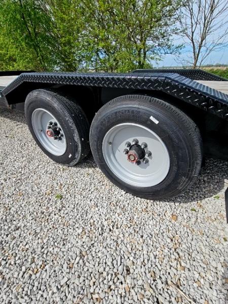 New 2025 MIDSOTA N-STWB22-176 Equipment Trailer