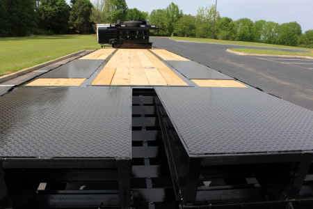 New 2026 Davidson Trailers 25+5 GN 16K DUAL TANDEM Deckover Trailer