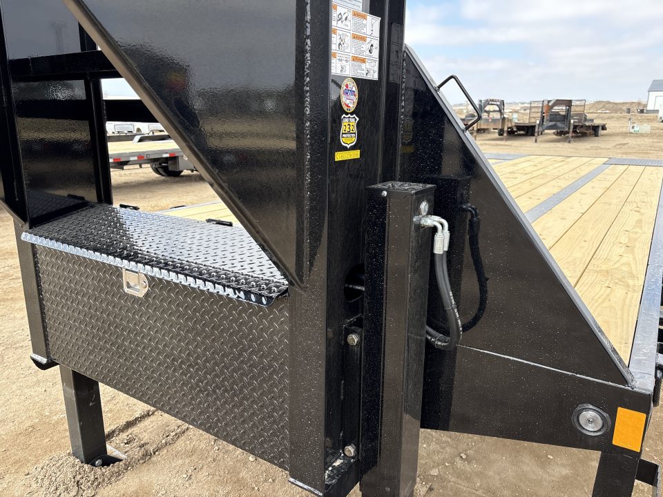 New 2026 Load Trail 102"X36' HYDRAULIC DOVE Flatbed Trailer
