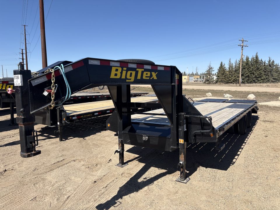New 2022 Big Tex Trailers 22GN-20+5 Flatbed Trailer