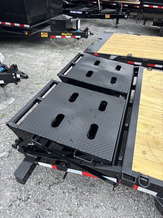New 2026 Sure-Trac 7 x 20 (17+3) Universal Ramp Equipment Trailer