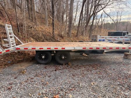 Used 2024 Black Rhino DO-20' (17' Flat/ 3' Dovetail ) Aluminum Equipment Trailer-- 10K GVW