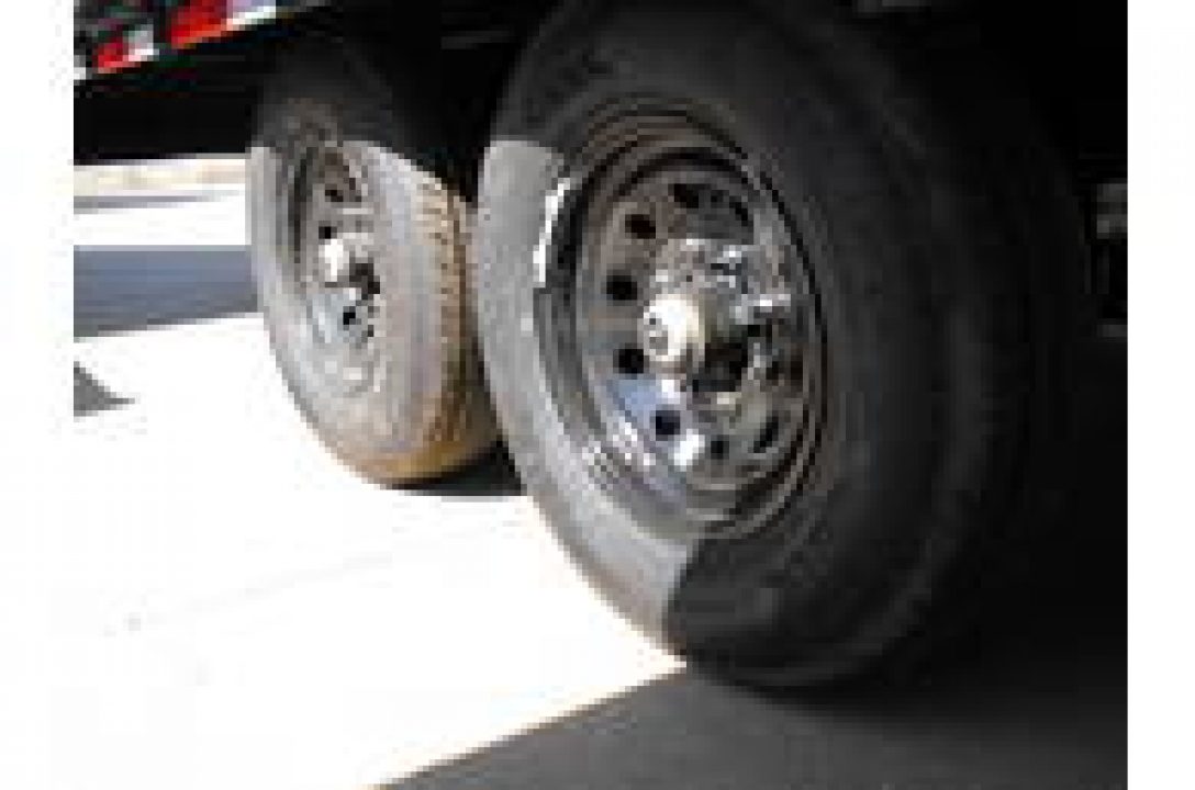 New 2026 Top Hat Trailers Deck Over Deckover Trailer