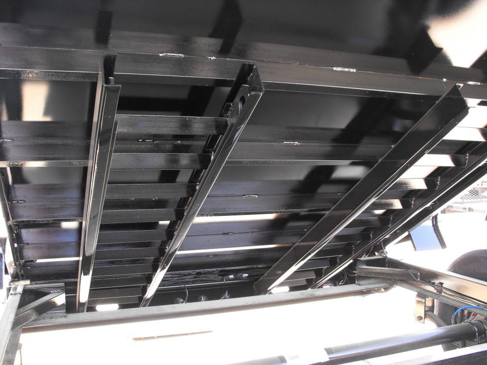 New DUMP TRAILER 83 X 14 2' WALLS POWER UP/ POWER DOW 14K