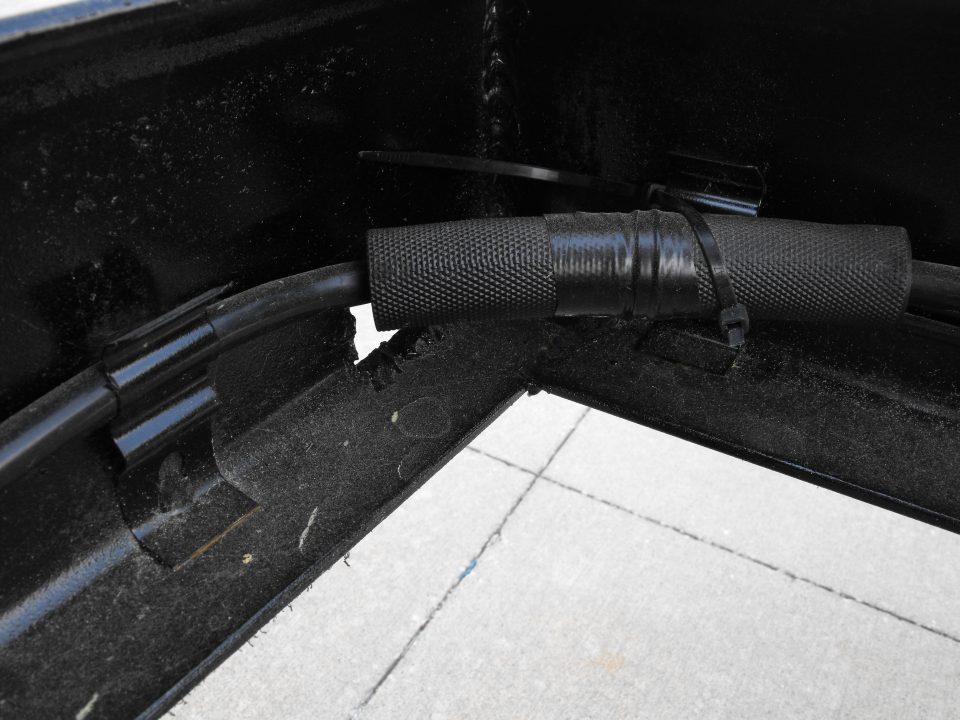 New DUMP TRAILER 83 X 14 2' WALLS POWER UP/ POWER DOW 14K