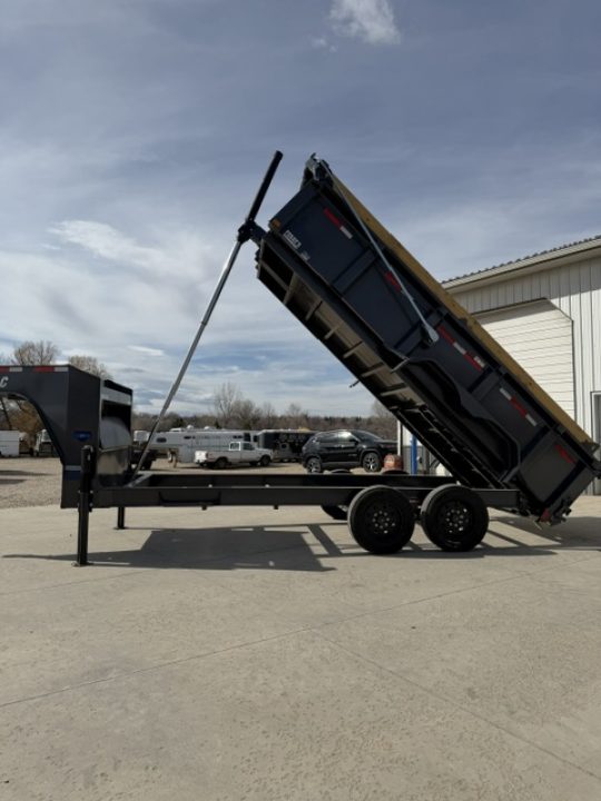 New 2026 Diamond C 16' Dump Box