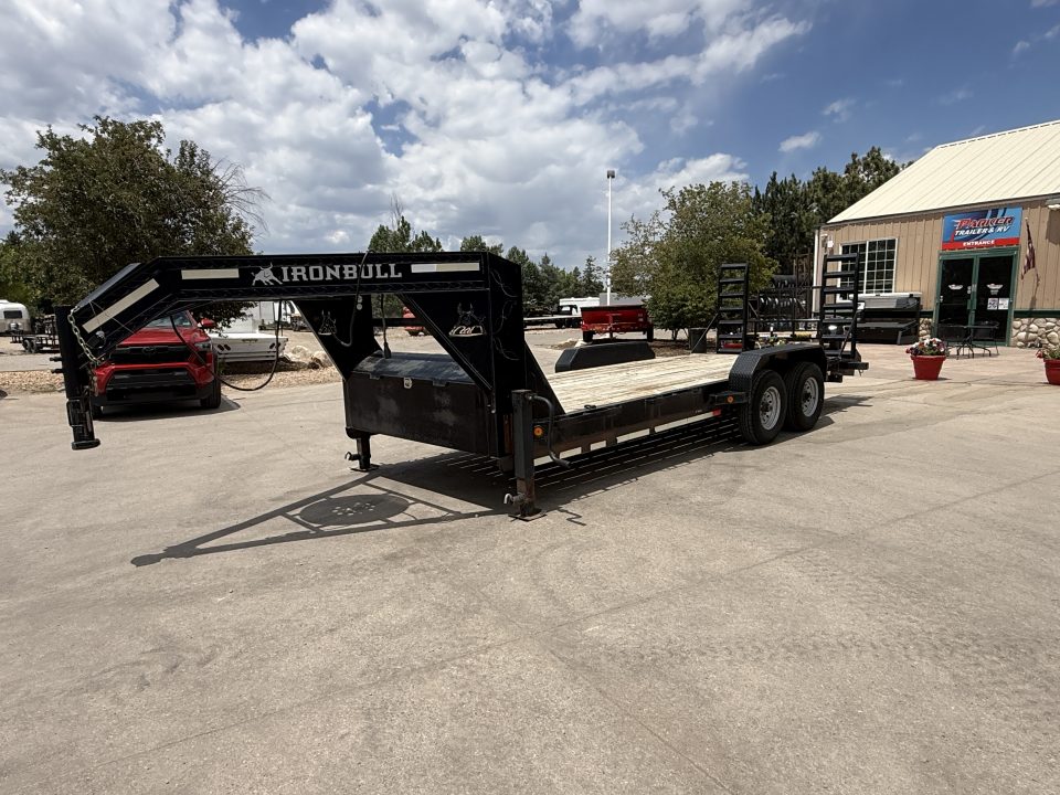 Used 2020 Iron Bull Flatbed Gooseneck Trailer