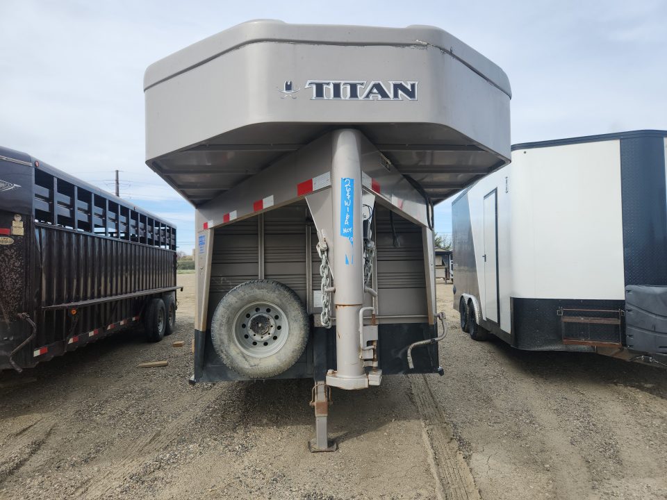 Used 2020 Titan Trailer 24' STANDARD STOCK Stock / Stock Combo Trailer