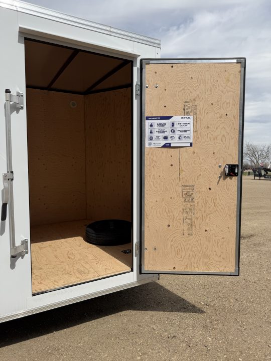 New 2026 Southland Trailers LCHT35-7.516v-86r Cargo / Enclosed Trailer
