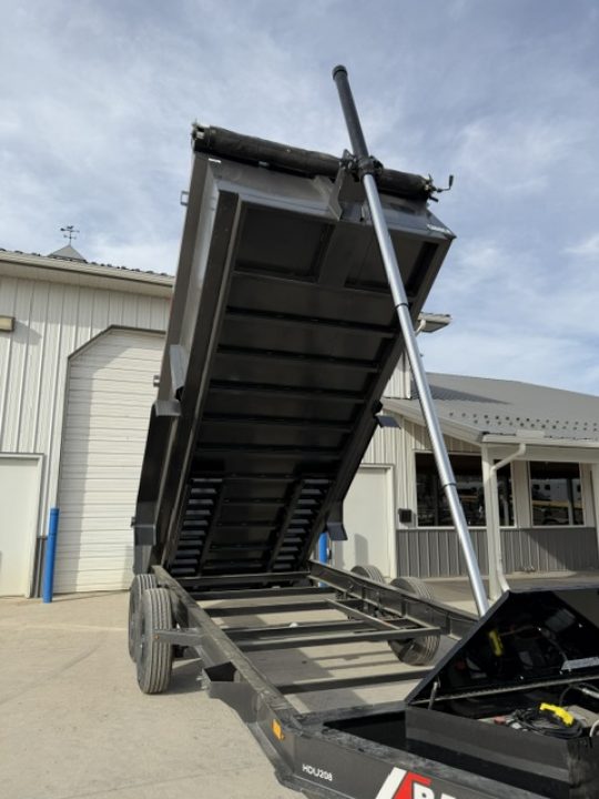 New 2026 Diamond C 16' Dump Box