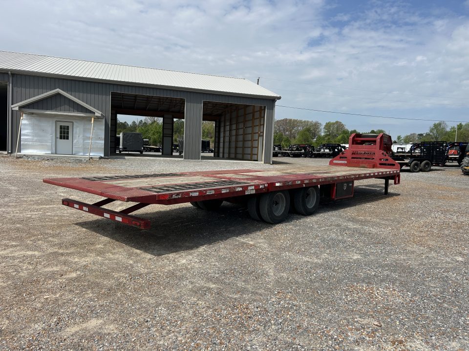 Used 2018 Midsota 32' HYDRO DOVE HYDRO JACKS Gooseneck Flatbed Trailer