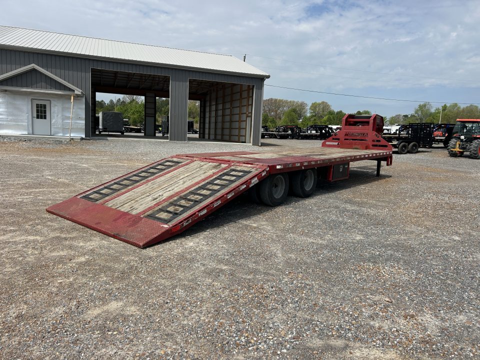 Used 2018 Midsota 32' HYDRO DOVE HYDRO JACKS Gooseneck Flatbed Trailer