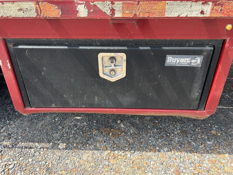 Used 2018 Midsota 32' HYDRO DOVE HYDRO JACKS Gooseneck Flatbed Trailer