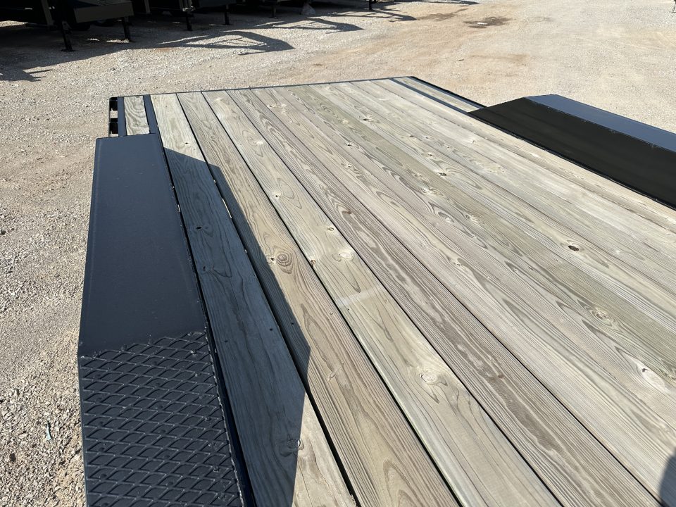 New 2025 Road Boss 102x20 Bumperpull 7k Drive Over Car Hauler Equipment Trailer