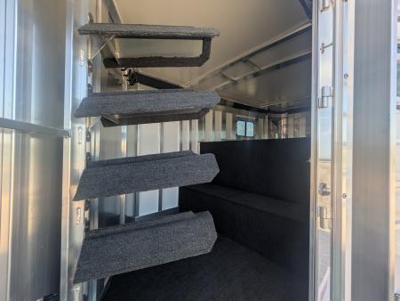 New 2027 Hart Trailer R4HG Horse Trailer