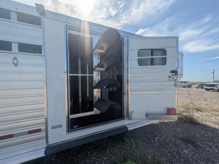 New 2027 Hart Trailer R4HG Horse Trailer