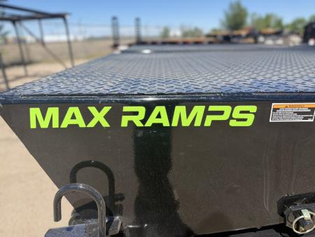New 2026 Load Trail 8.5-25 Single Wheel Gooseneck Deckover Equipment Hauler 15.6K GVWR