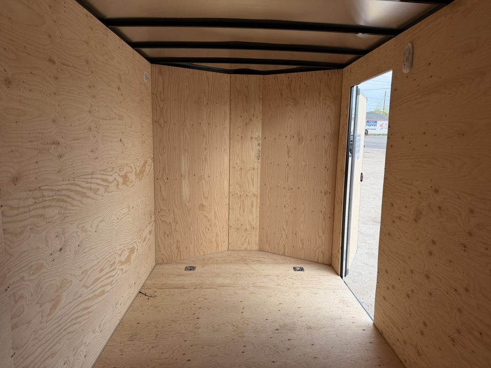 New 2026 Royal Cargo Trailers 7-14-1.5V Enclosed 7K GVWR (UI)