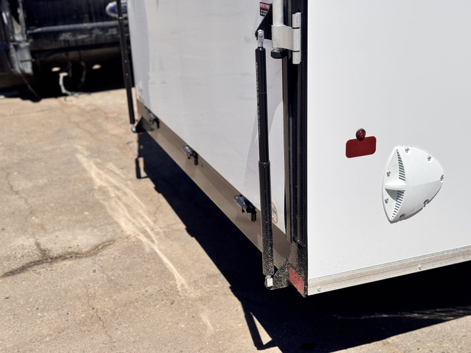 New 2026 Royal Cargo Trailers 7-16-1.5V Enclosed 7K GVWR