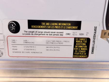 New 2026 Royal Cargo Trailers 7-16-1.5V Enclosed 7K GVWR