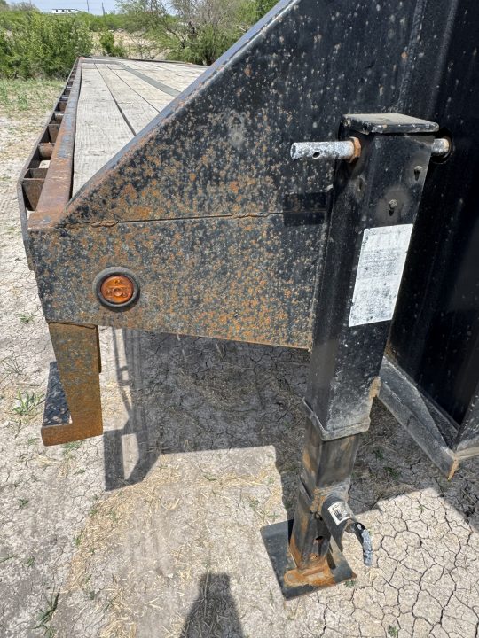 Used 2023 East Texas Trailers GOO-6592 Deckover Trailer