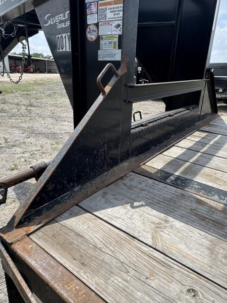 Used 2023 East Texas Trailers GOO-6592 Deckover Trailer