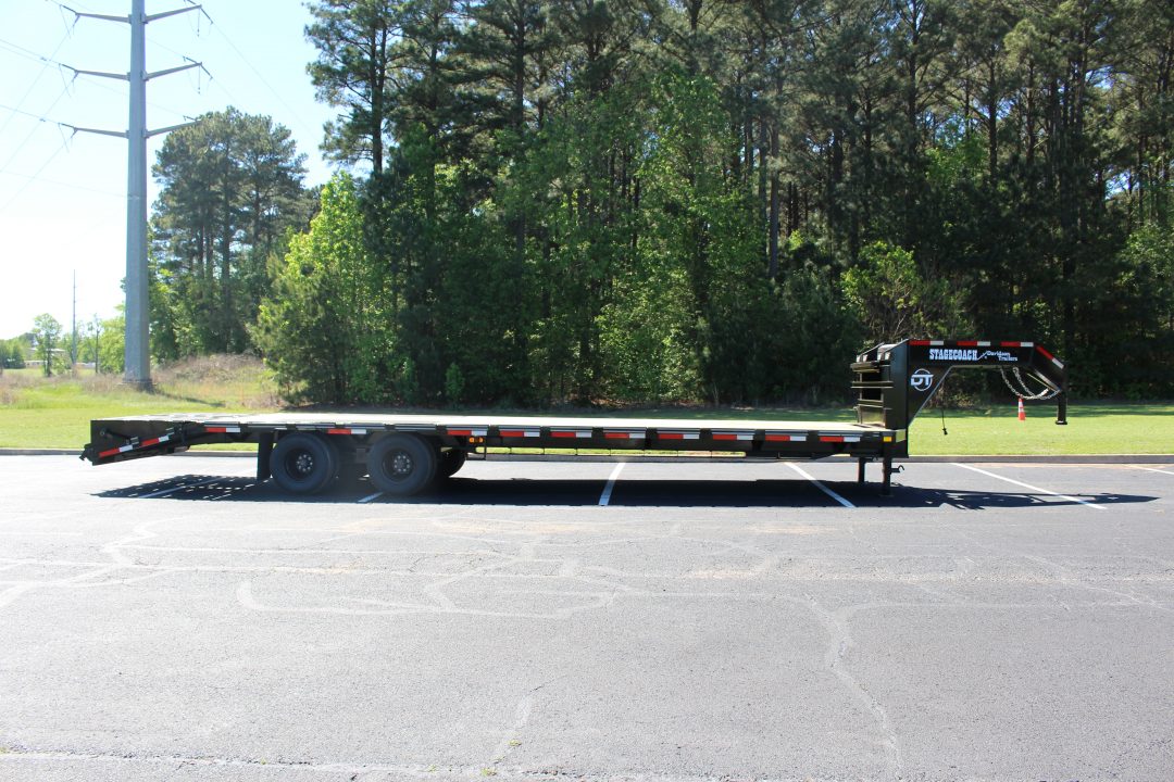 New 2026 Davidson Trailers 27+5 12K DUAL TANDEM AXLE GN Deckover Trailer
