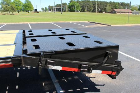 New 2026 Davidson Trailers 27+5 12K DUAL TANDEM AXLE GN Deckover Trailer