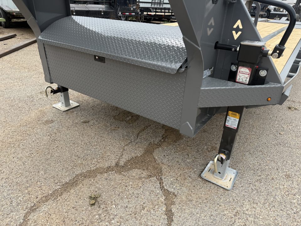 New 2026 Diamond C Trailers FMAX207 102X25MR Gooseneck Bodies
